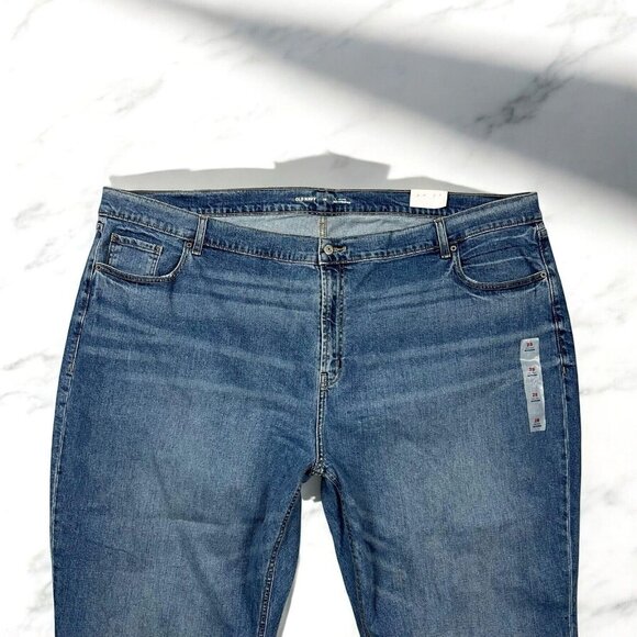 Old Navy Mid Rise Boyfriend Straight Jeans Plus Size 28 Sonny Wash Cuffed 801720 - Picture 5 of 10